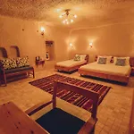 ホテル Pinhan Cave ウチヒサール
