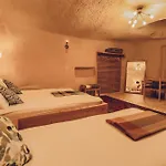 Pinhan Cave * ウチヒサール