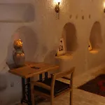 Pinhan Cave ホテル ウチヒサール
