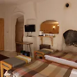 ホテル Pinhan Cave ウチヒサール