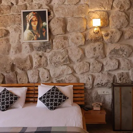 Otel Pinhan Cave