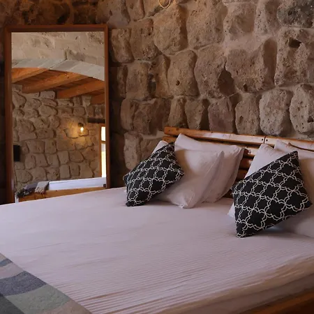 Otel Pinhan Cave *