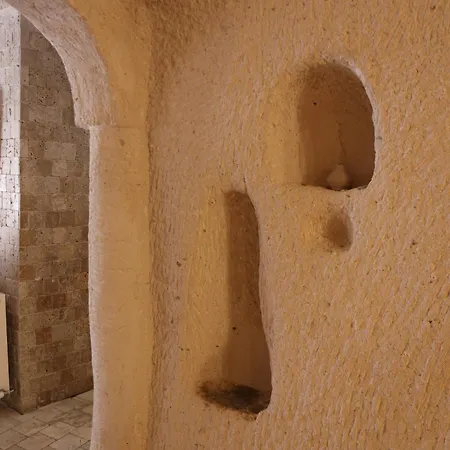 Отель Pinhan Cave *