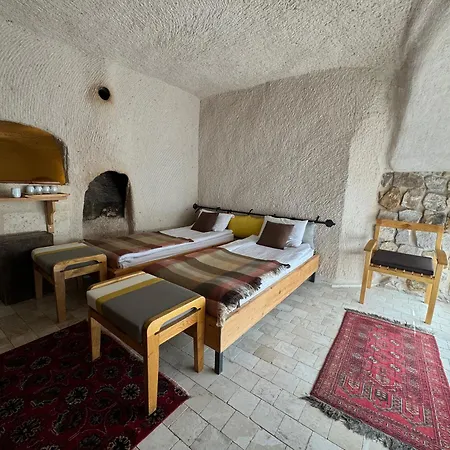 Pinhan Cave Отель *