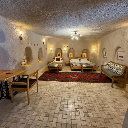 Pinhan Cave Отель Учисар