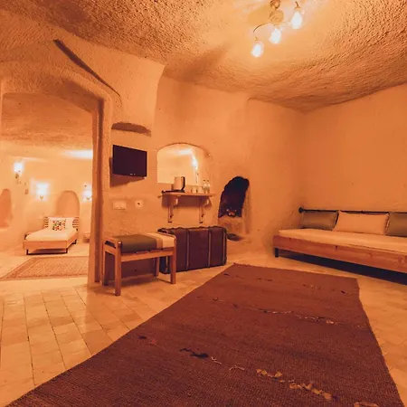 Pinhan Cave Üçhisar