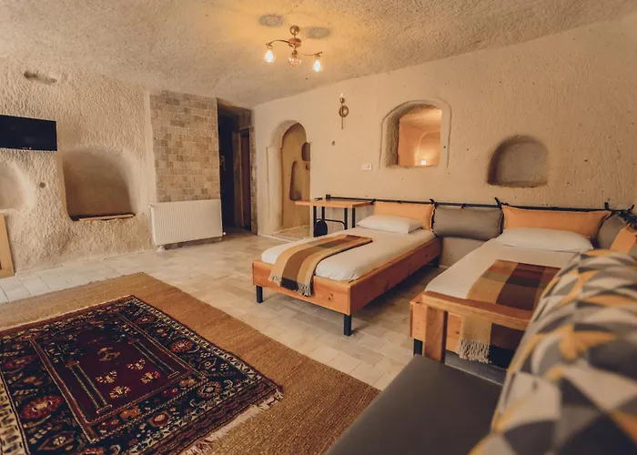 Pinhan Cave Üçhisar