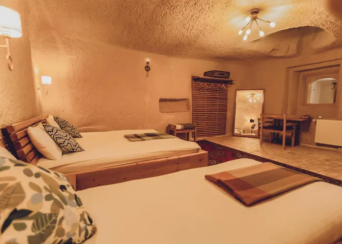 Pinhan Cave * Üçhisar