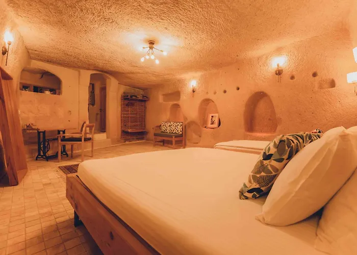 Pinhan Cave Üçhisar